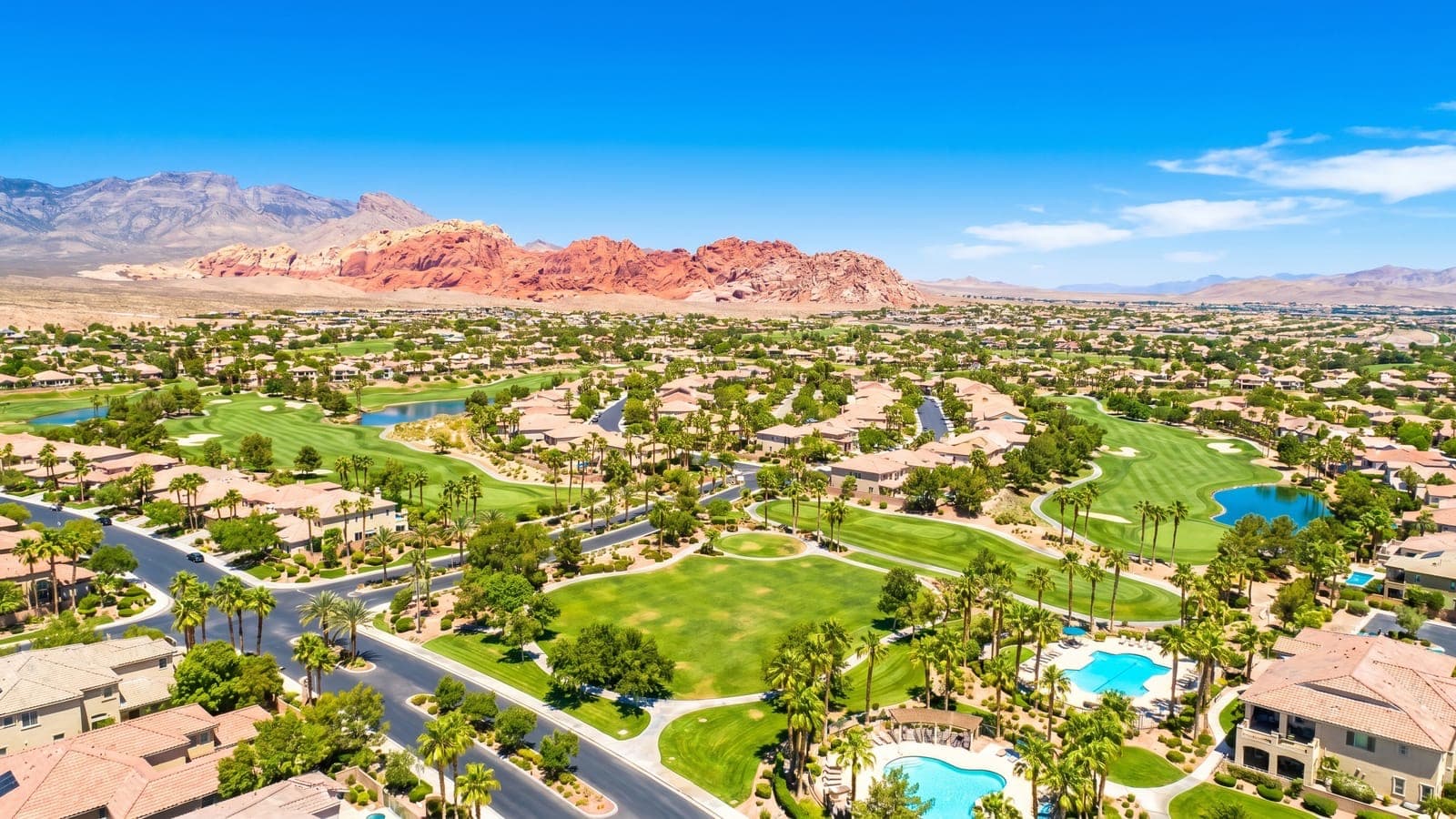 Desert Shores North, Las Vegas — waterfront homes and man-made lakes in the west-central valley, Desert Shores community